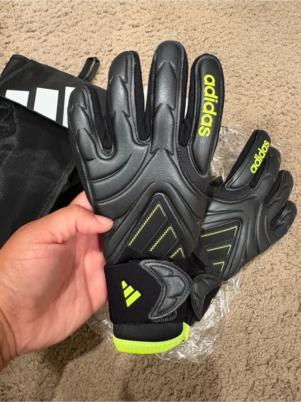 Adidas Copa Pro Goalkeeper Gloves Men’s Size 5 JN5335 NWT Black/Green $130